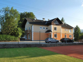 Apartment in Bad Mitterndorf with sauna ski storage and garden